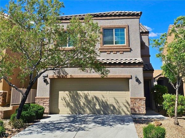 8476 Spirit Vale Avenue, Las Vegas, NV 89117