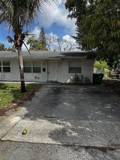 5221 NW 15th Ct, Lauderhill, FL 33313 Photo