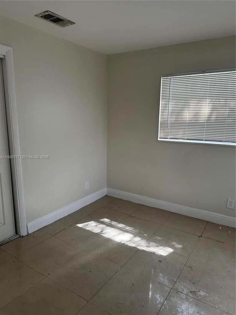 5221 NW 15th Ct, Lauderhill, FL 33313 Photo
