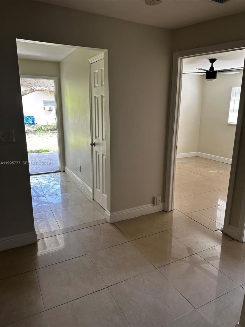 5221 NW 15th Ct, Lauderhill, FL 33313 Photo