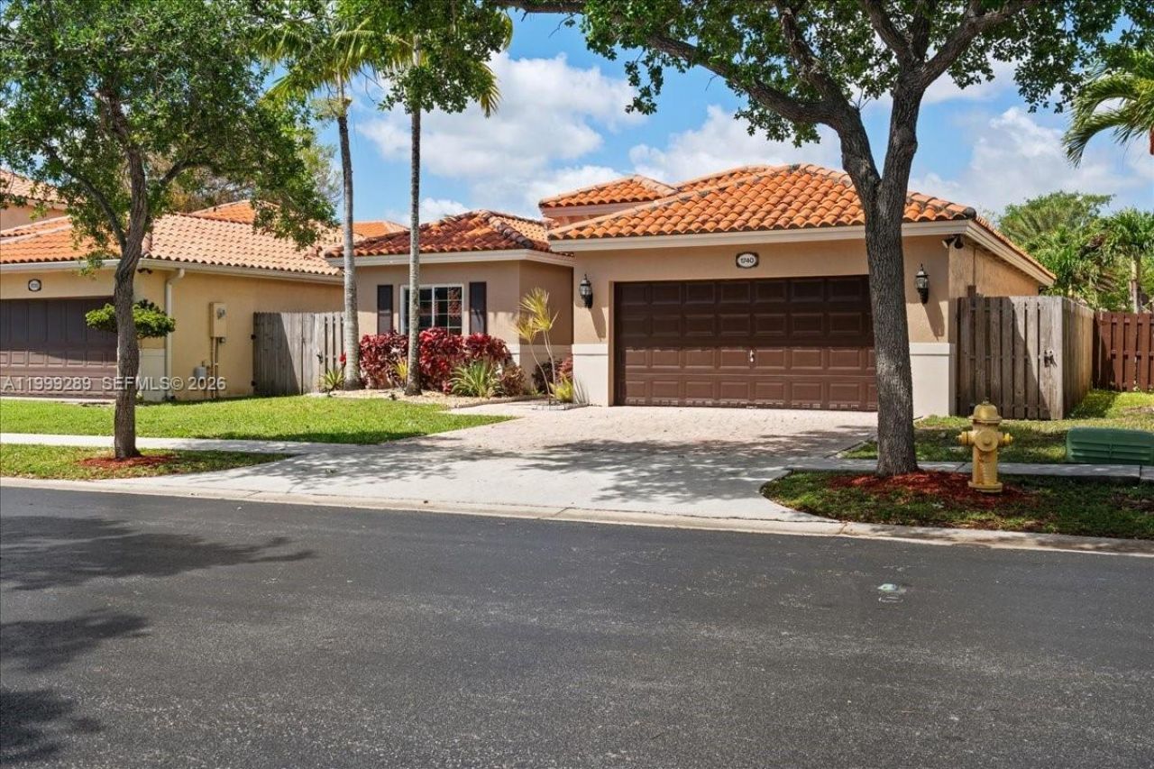 1740 NE 36th Ave , Homestead, FL 33033 Photo