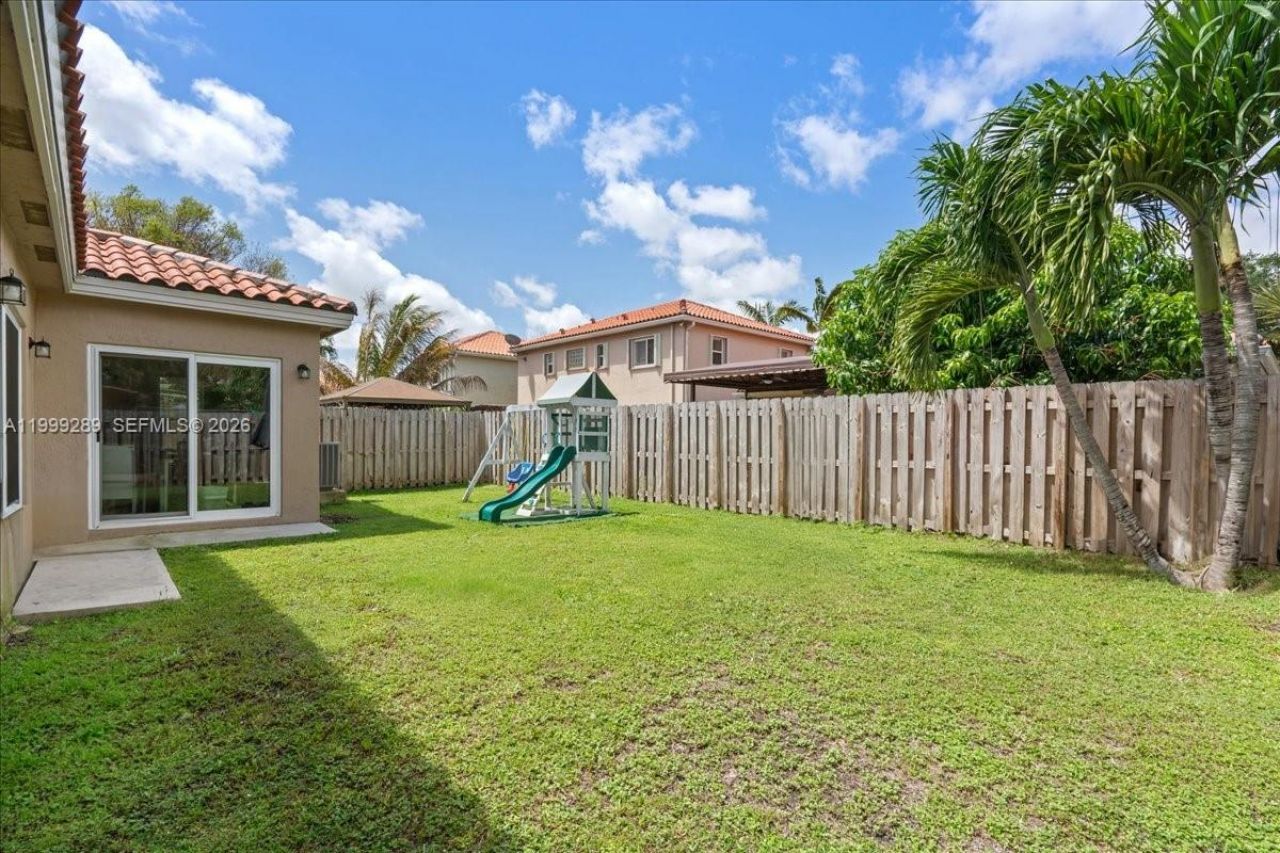 1740 NE 36th Ave , Homestead, FL 33033 Photo