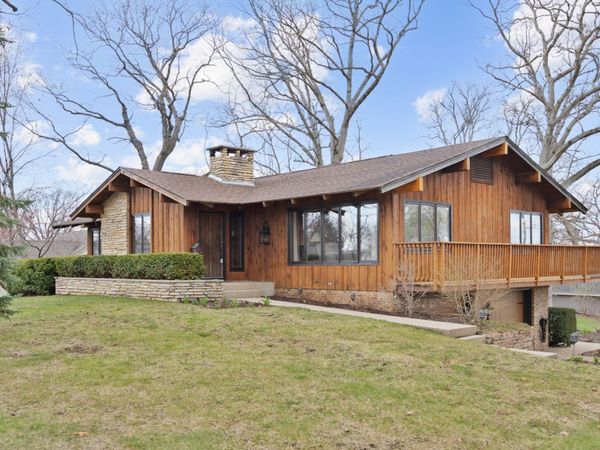 895 Stanford Drive , Marengo, IL 60152