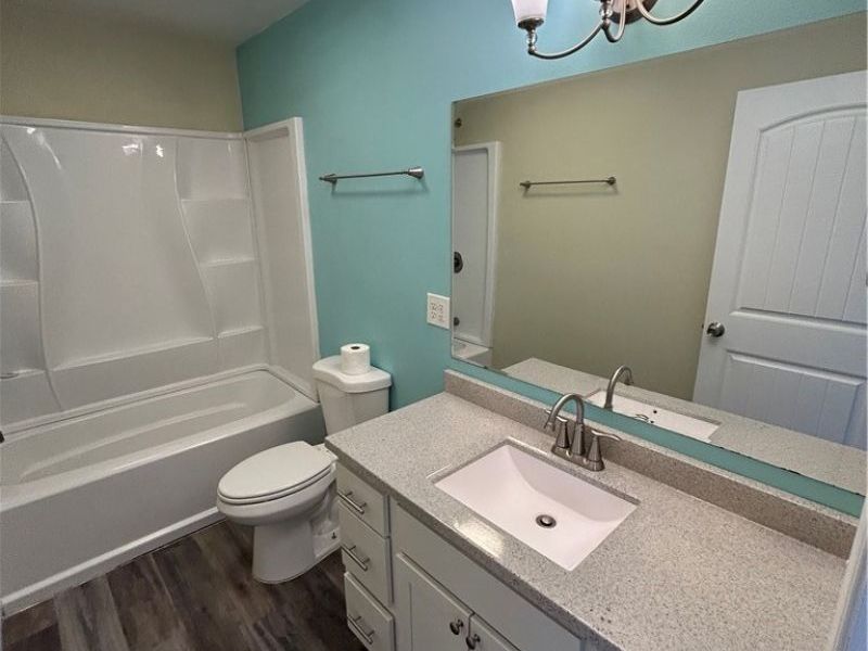 10545 Main Street, Norwich, OH 43767 Photo 13