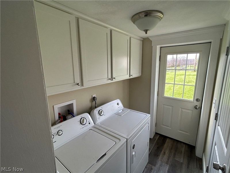 10545 Main Street, Norwich, OH 43767 Photo 6