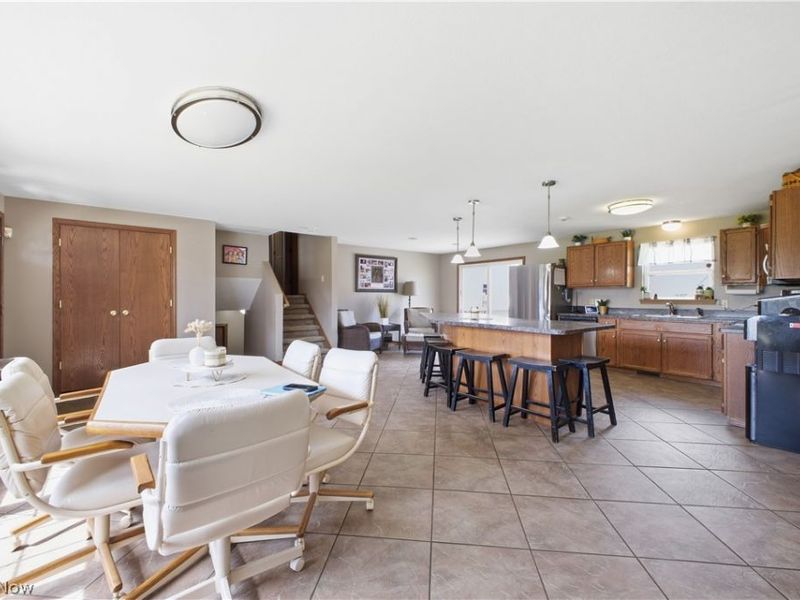 2003 Mahoning Road, Deerfield, OH 44411 Photo 2