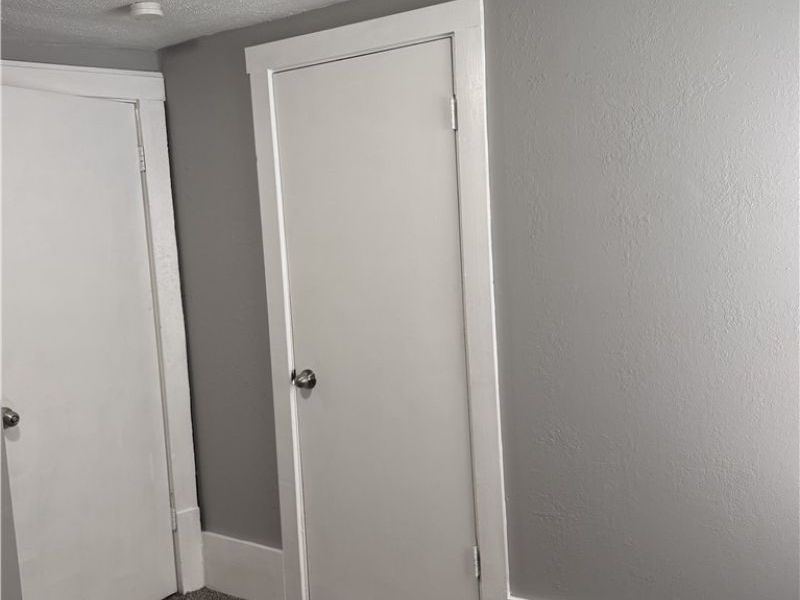 390 Cole Avenue , Akron, OH 44301 Photo 15