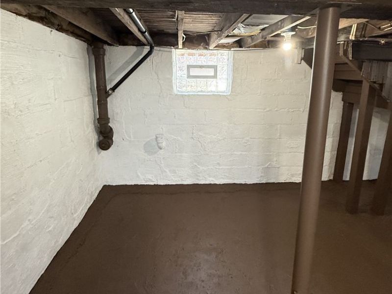 390 Cole Avenue , Akron, OH 44301 Photo 22