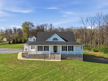 325 DEHAVEN DRIVE , CLEAR BROOK, VA 22624