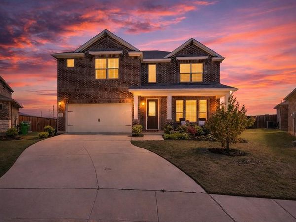 3020 Prairie Trail Avenue, Aubrey, TX 76227