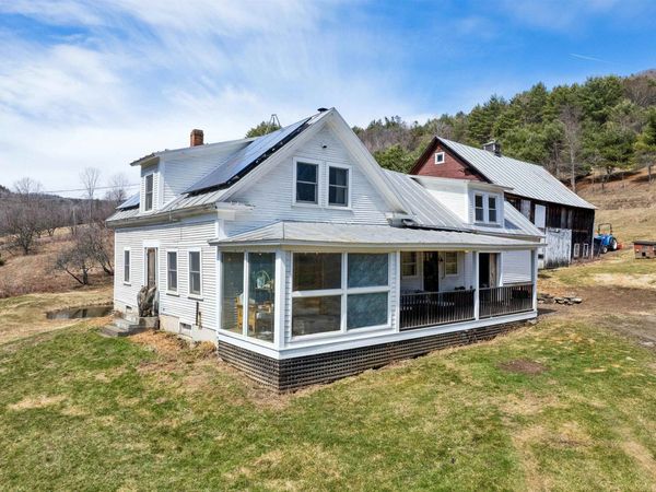 88 Spring Road, Tunbridge, VT 05077