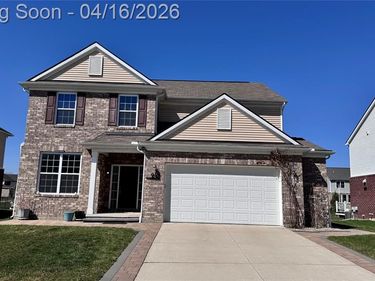 912 Petersburg Drive, CANTON, MI 48188