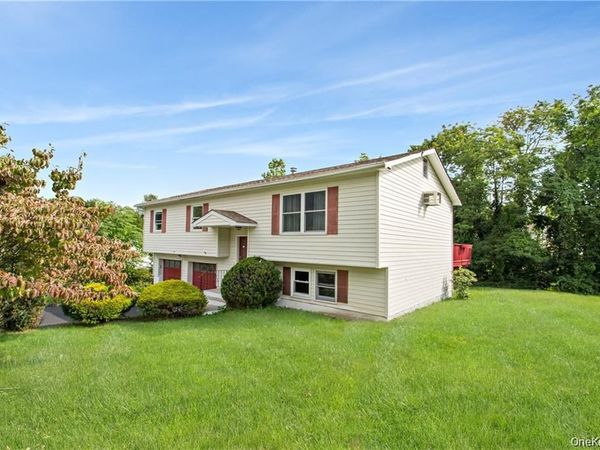 29 Robert Drive , Warwick, NY 10990