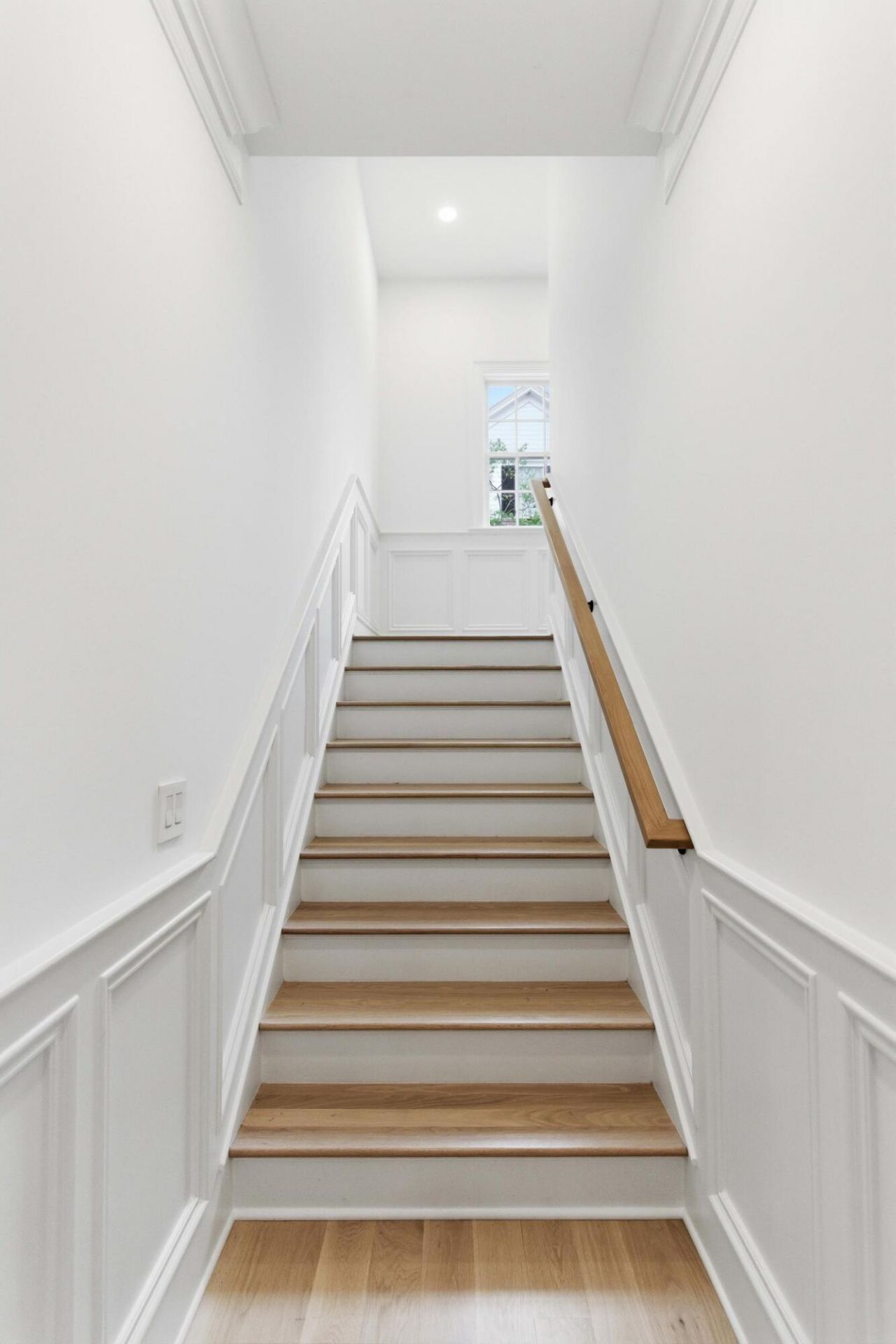 217 King George Street Photo 33