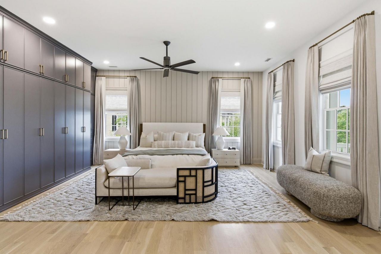 217 King George Street Photo 39