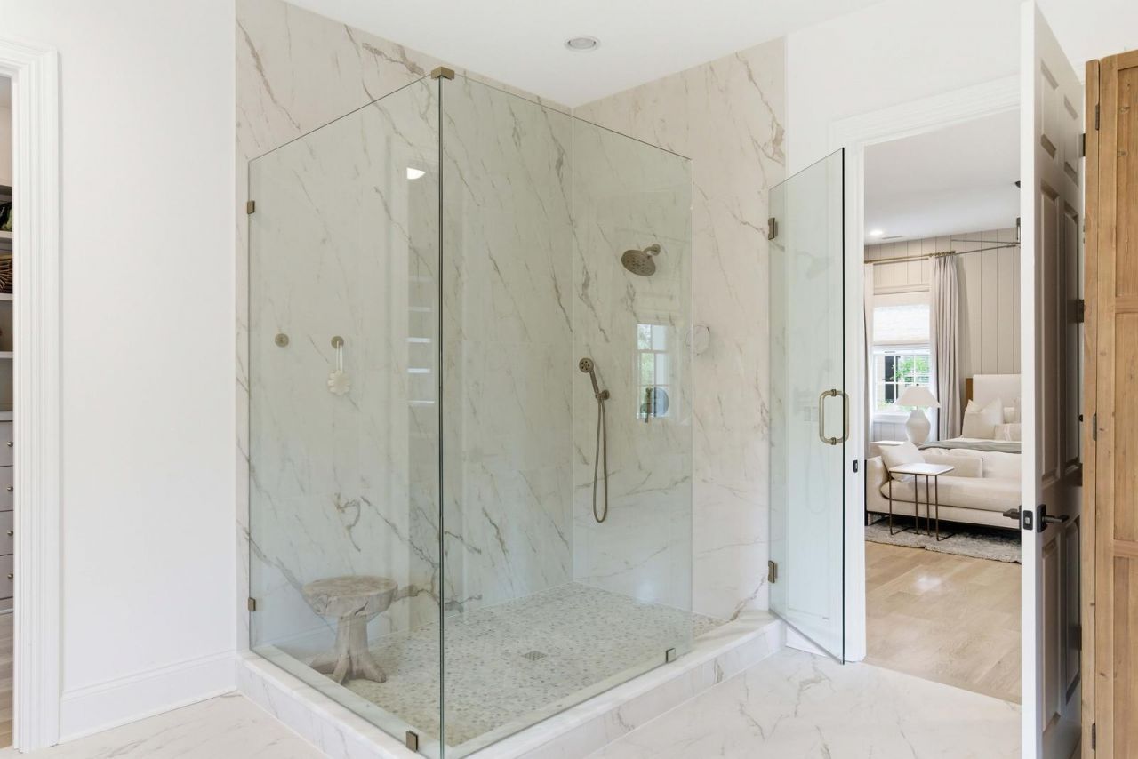 217 King George Street Photo 47