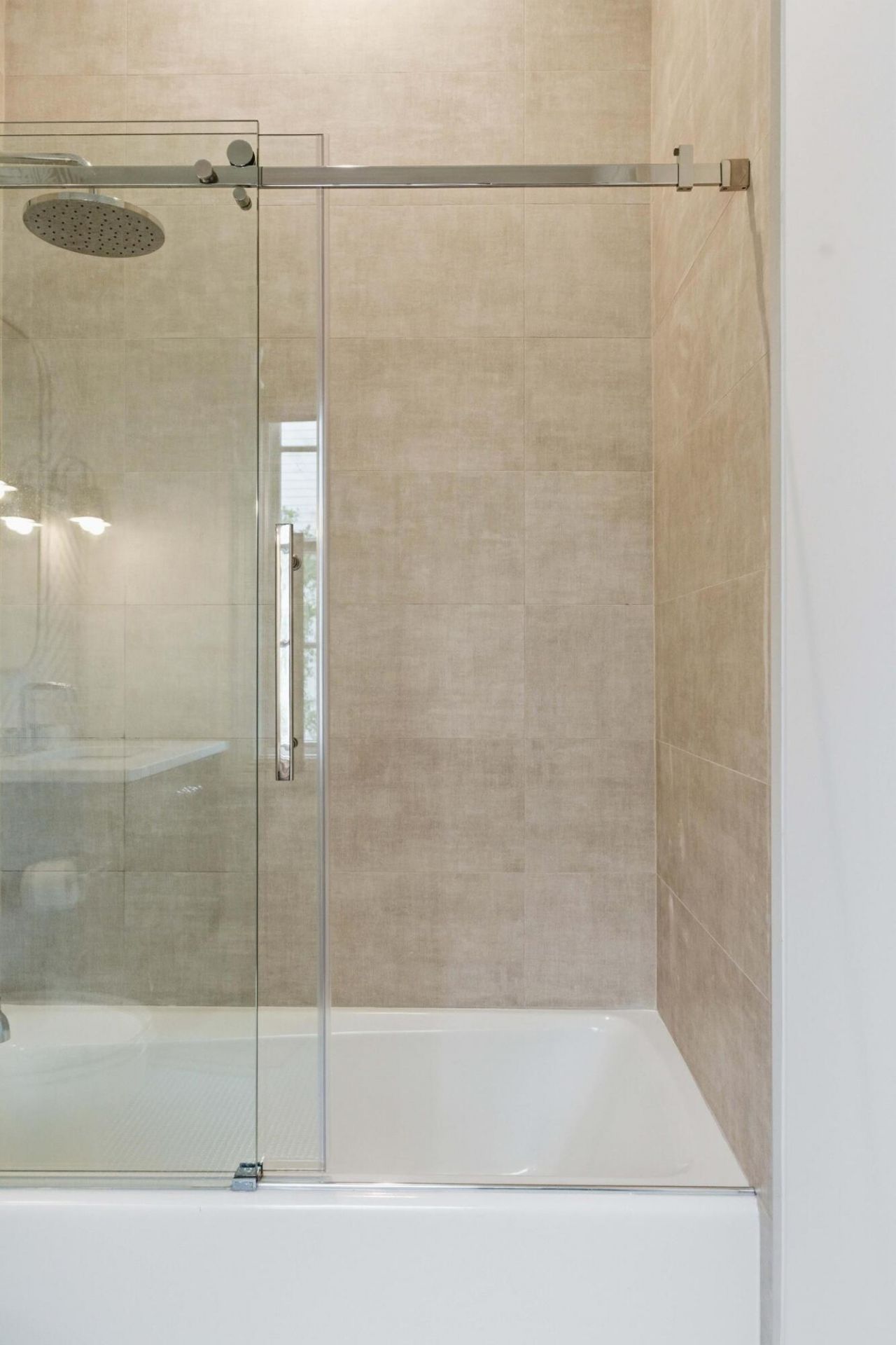 217 King George Street Photo 52