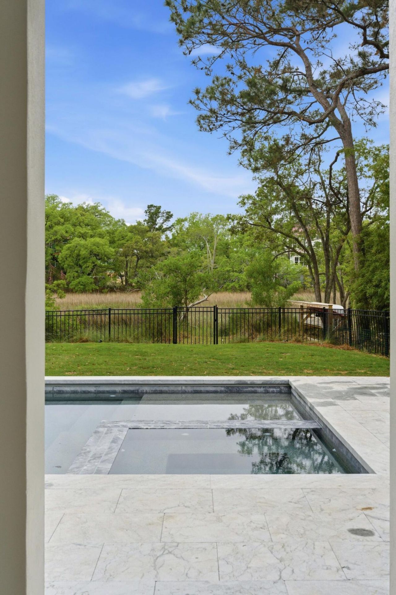 217 King George Street Photo 74