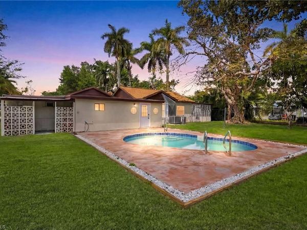 363 New York DR, FORT MYERS, FL 33905