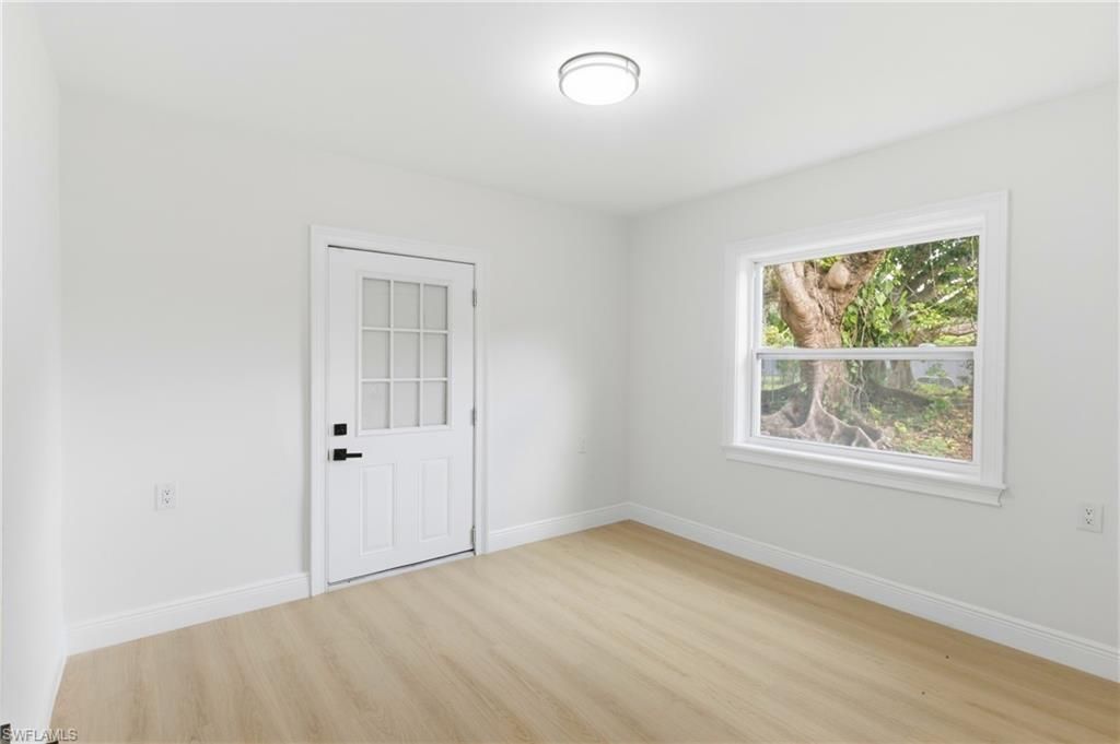 363 New York Dr, Fort Myers, FL 33905 Photo