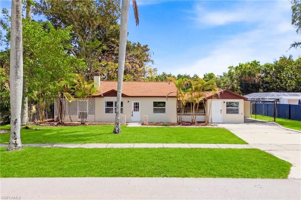 363 New York Dr, Fort Myers, FL 33905 Photo