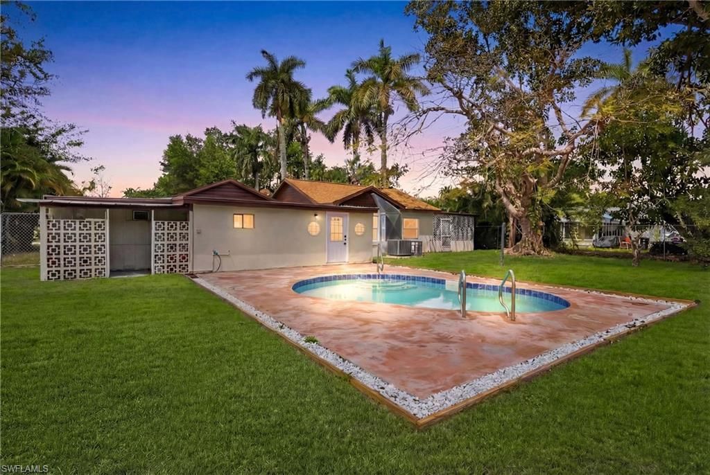 363 New York Dr, Fort Myers, FL 33905 Photo