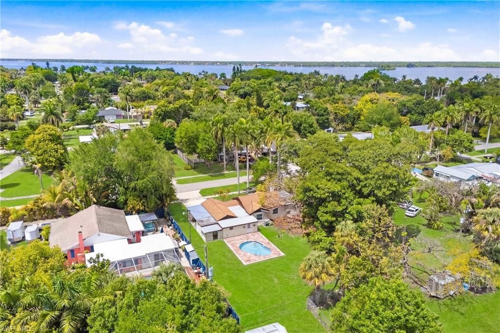 363 New York Dr, Fort Myers, FL 33905 Photo