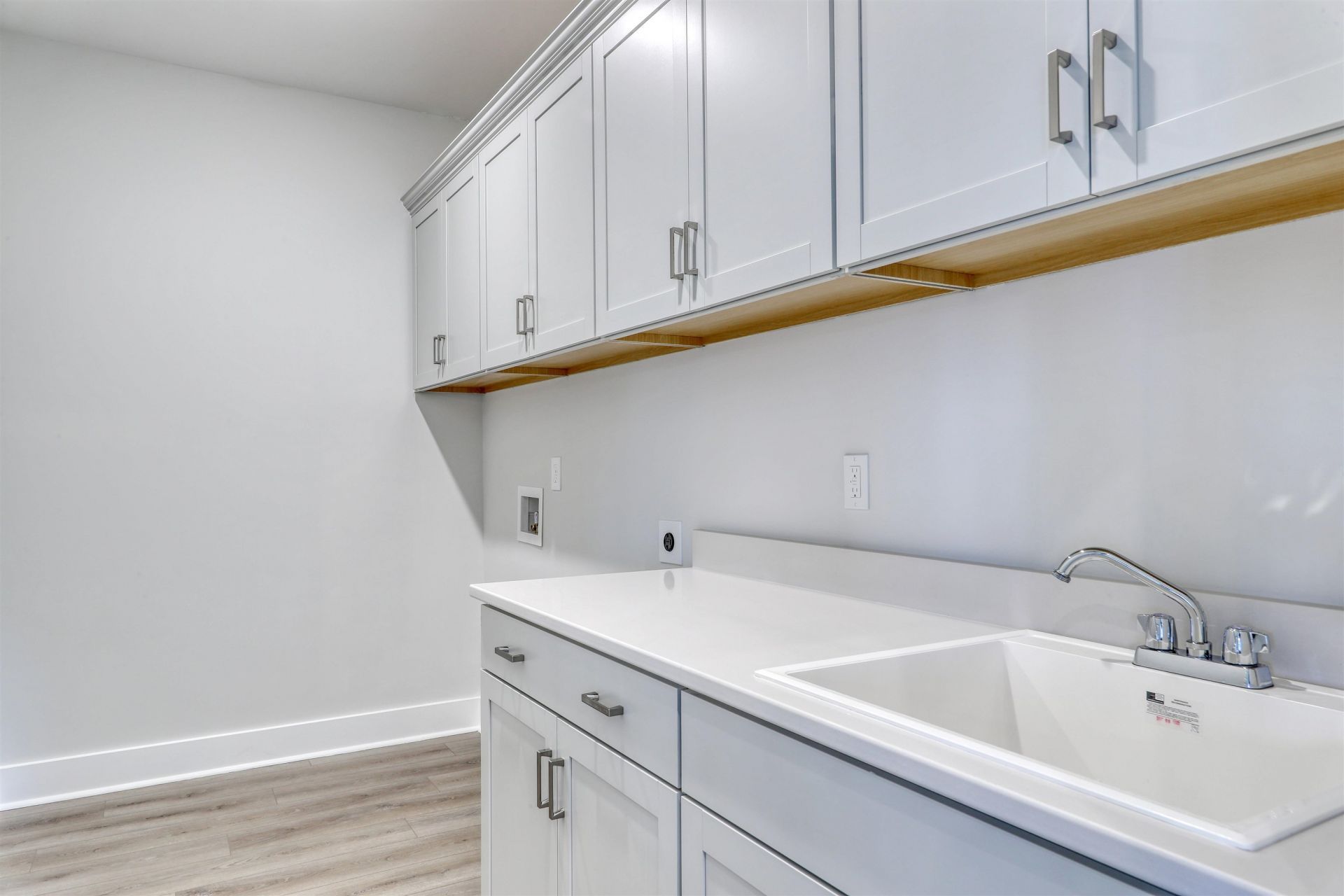 6281 Zoe Way Photo 14