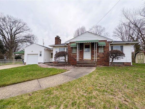 1528 Hammel Street , Akron, OH 44306