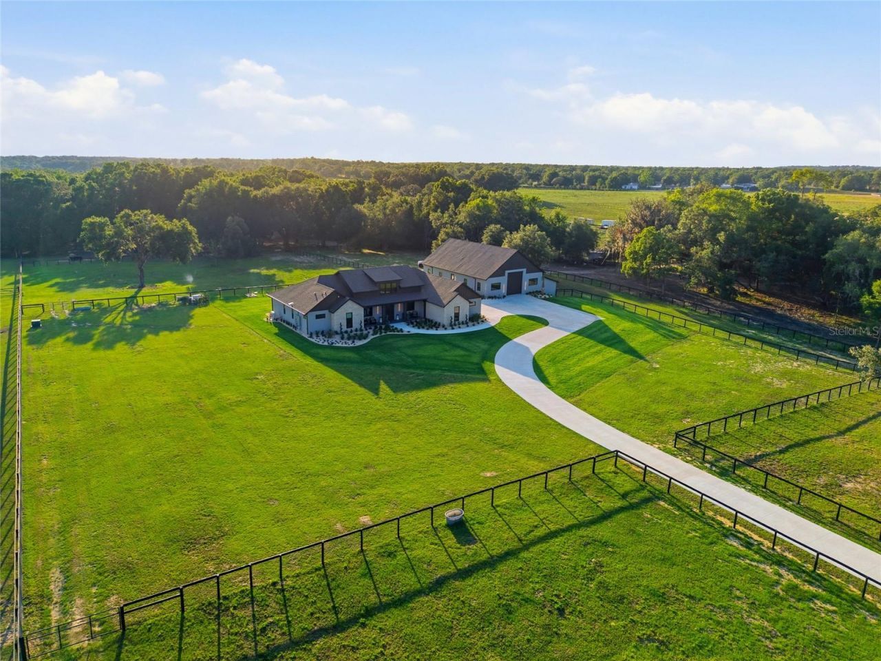 3888 SW 140th Avenue, Ocala, FL 34481 Photo