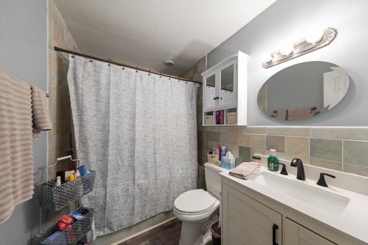 5042 Lake Charles Drive N, Kenneth City, FL 33709 Photo