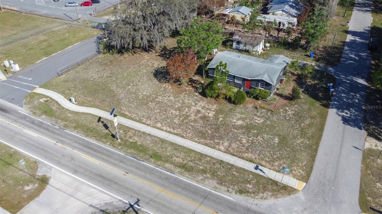 3726 Kenilworth Boulevard, Sebring, FL 33870 Photo