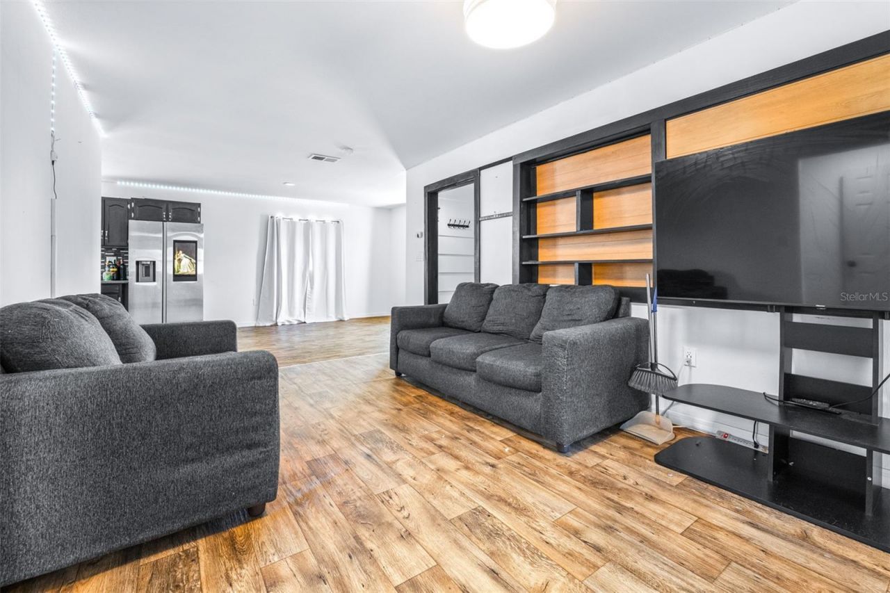 3726 Kenilworth Boulevard, Sebring, FL 33870 Photo