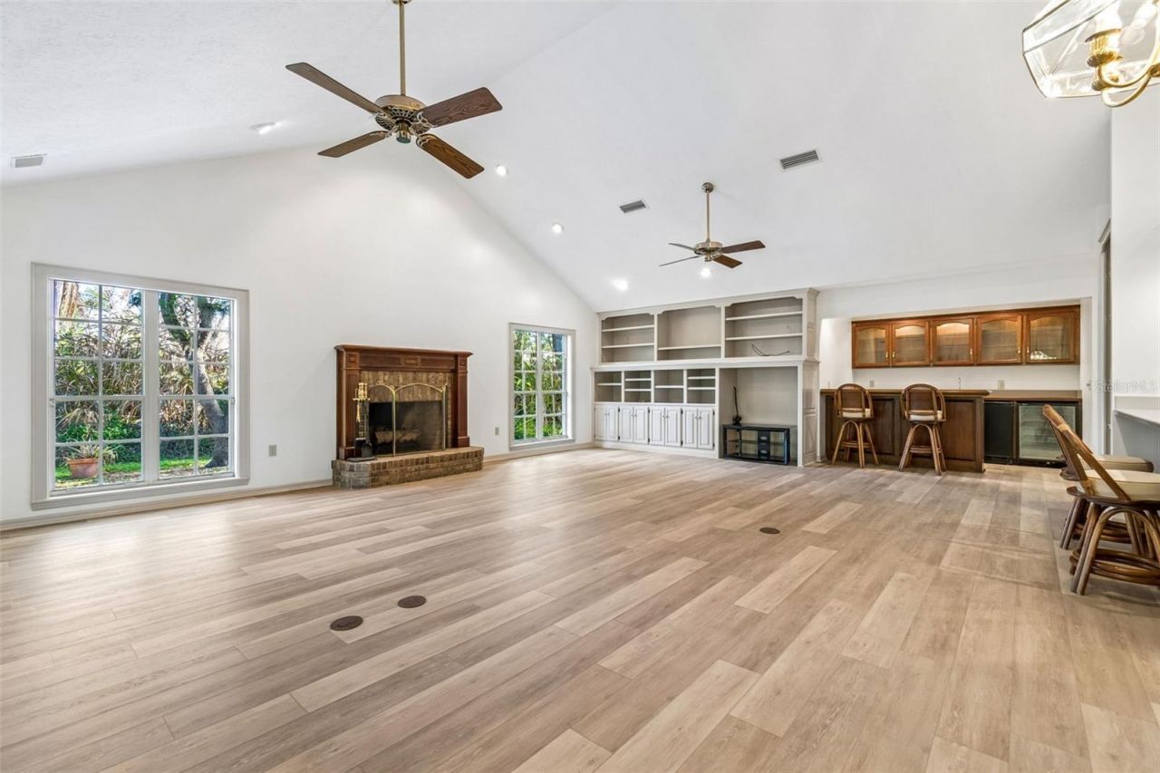 2708 Bell Shoals Road, Brandon, FL 33511 Photo