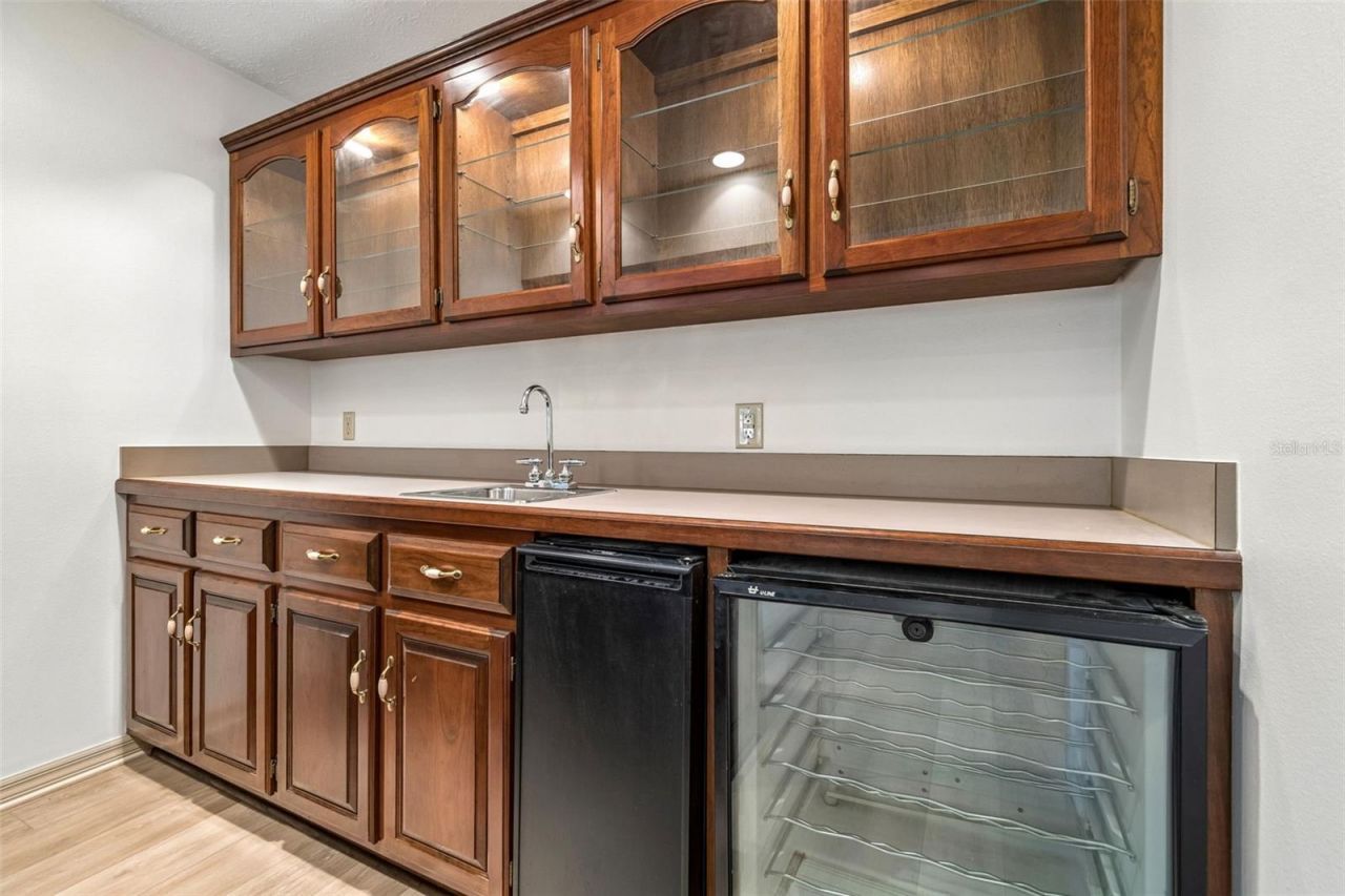 2708 Bell Shoals Road, Brandon, FL 33511 Photo