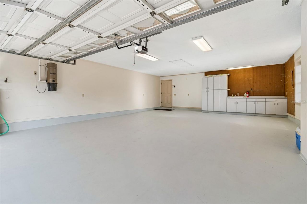 2708 Bell Shoals Road, Brandon, FL 33511 Photo