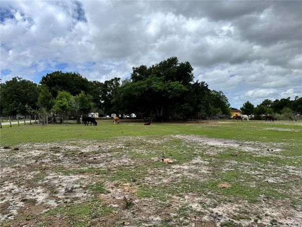 1804 ZIPPERER ROAD, BRADENTON, FL 34212