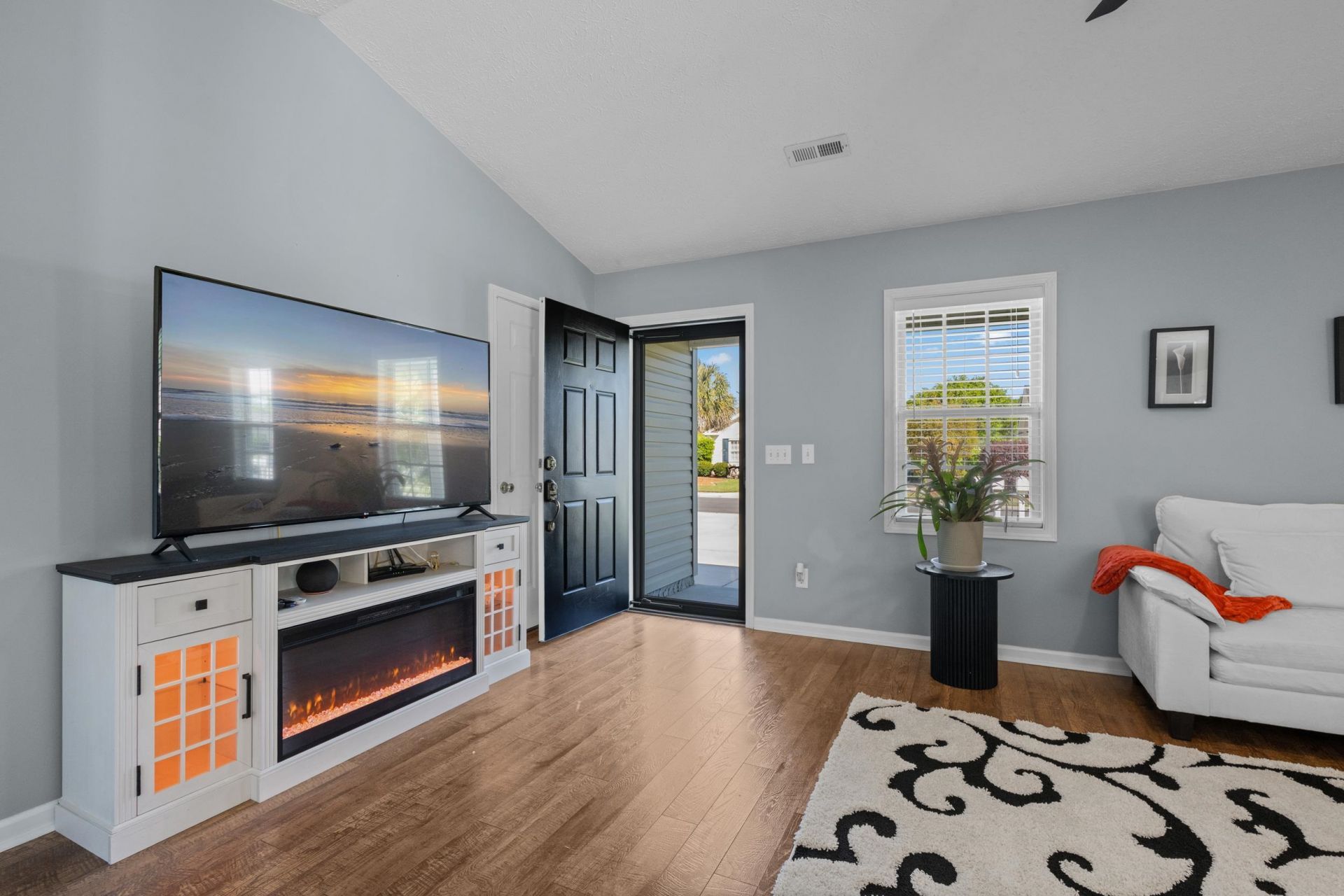 9675 Holladay Dr. Photo 13