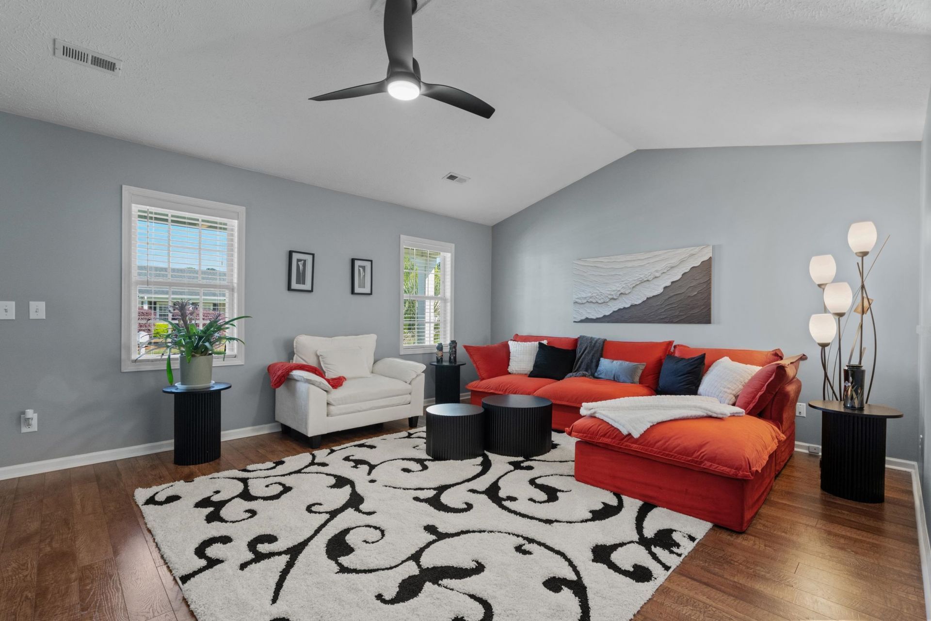 9675 Holladay Dr. Photo 15