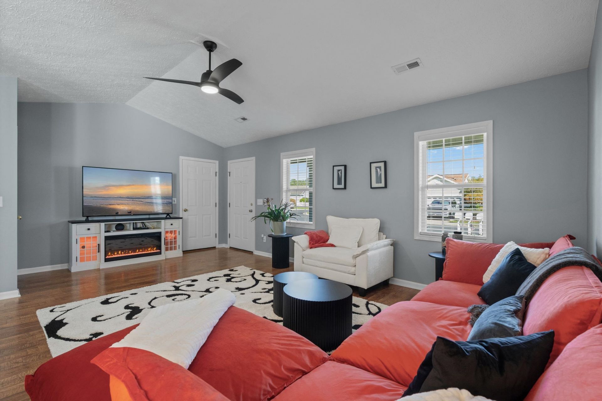 9675 Holladay Dr. Photo 16