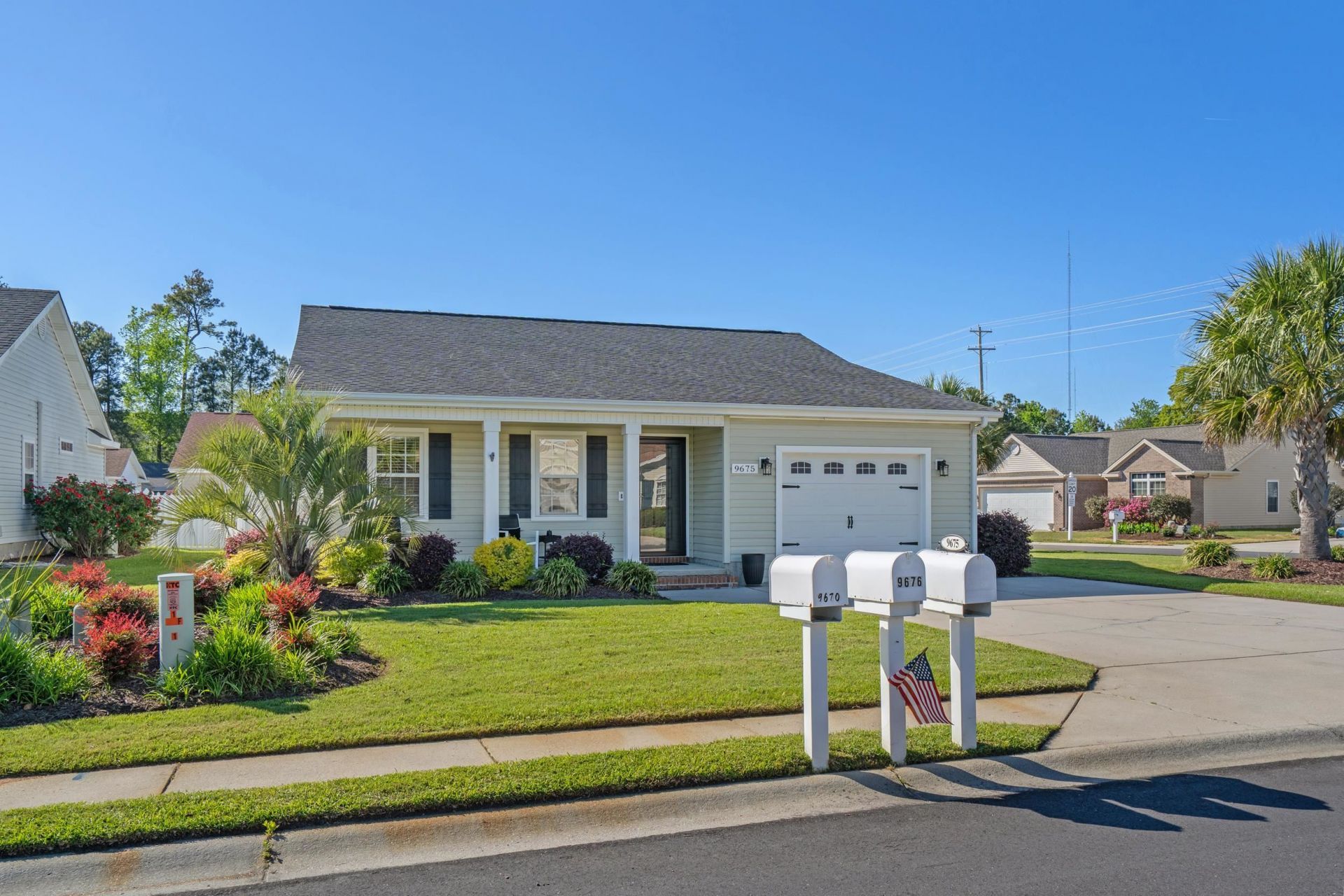 9675 Holladay Dr. Photo 8