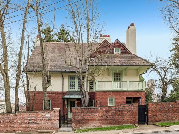 4352 Centre Avenue, Pittsburgh, PA 15213