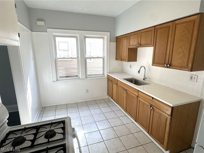 3342 Desota Avenue , Unit 1, Cleveland Heights, OH 44118 Photo 9