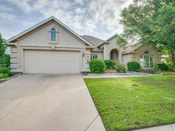 9716 Amber Court, Denton, TX 76207