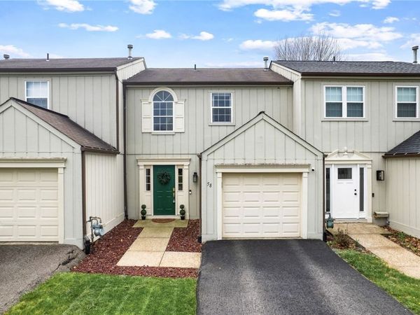 58 Monmouth Dr, Cranberry Twp, PA 16066
