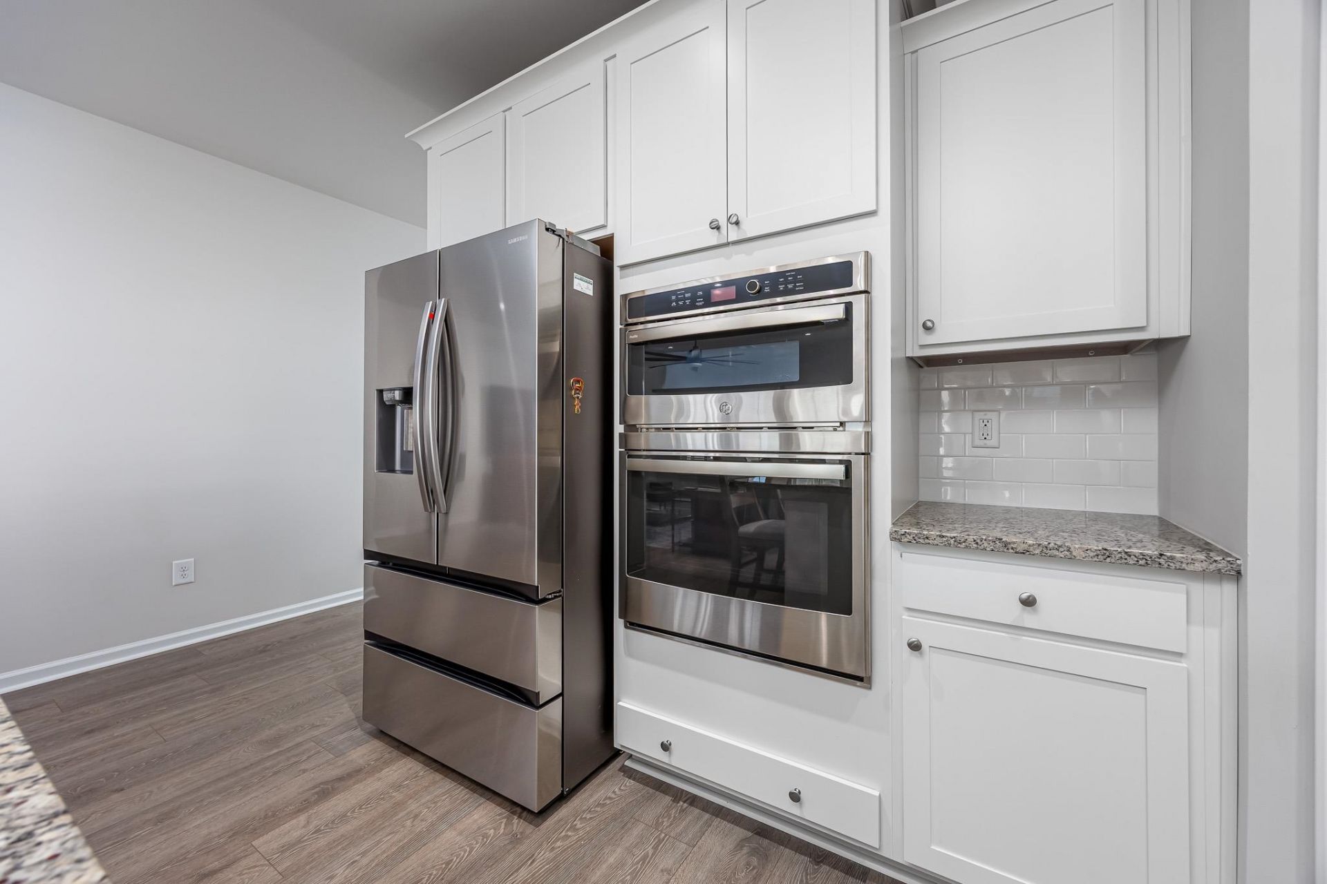 4067 Da Vinci Dr. Photo 26