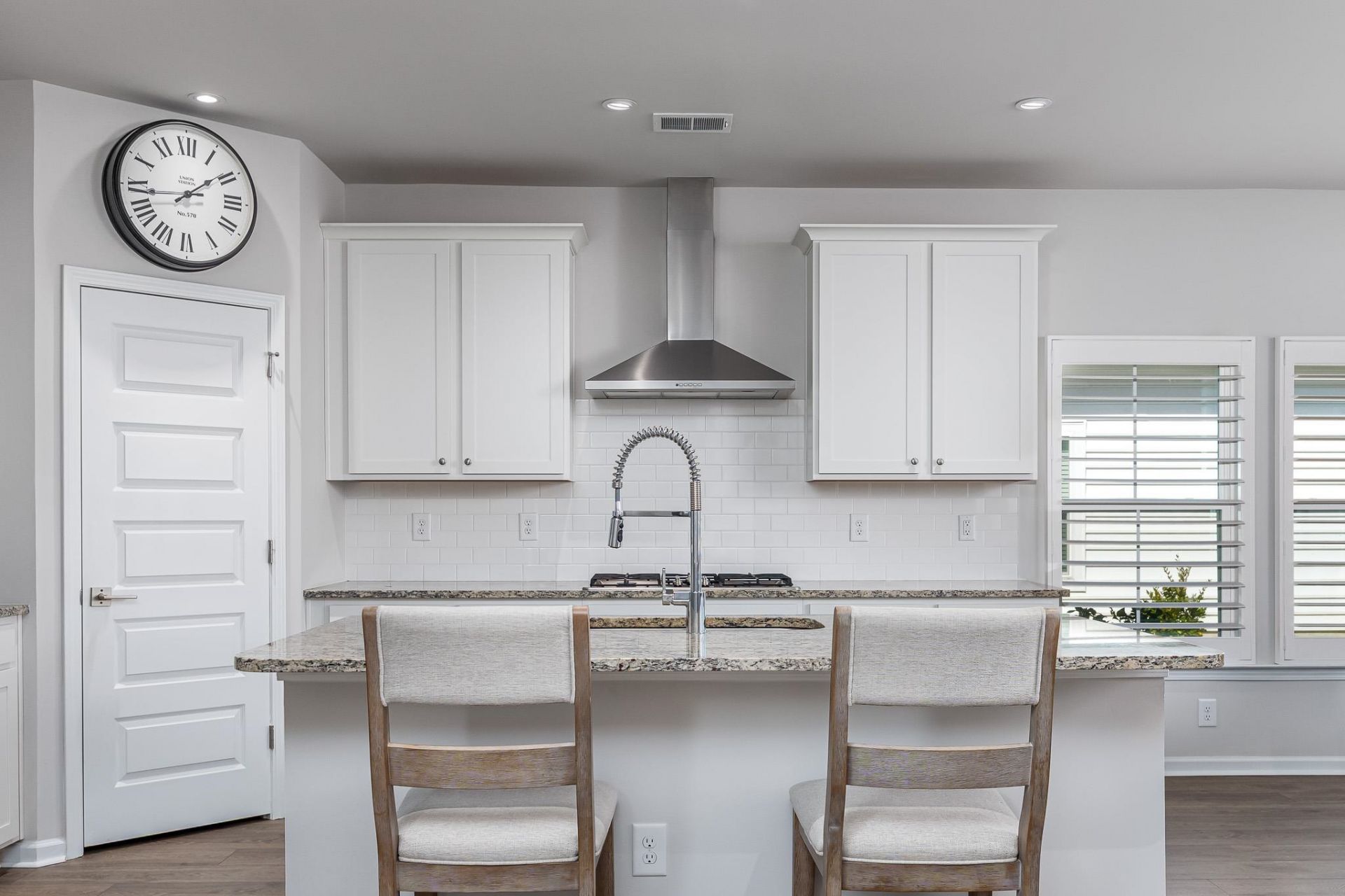 4067 Da Vinci Dr. Photo 27