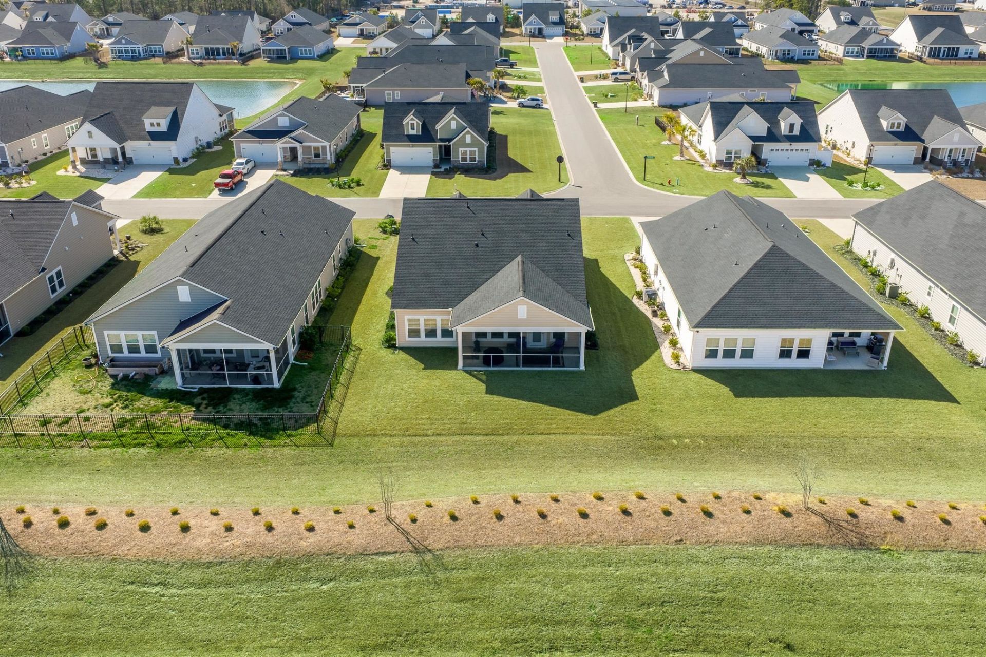 4067 Da Vinci Dr. Photo 7