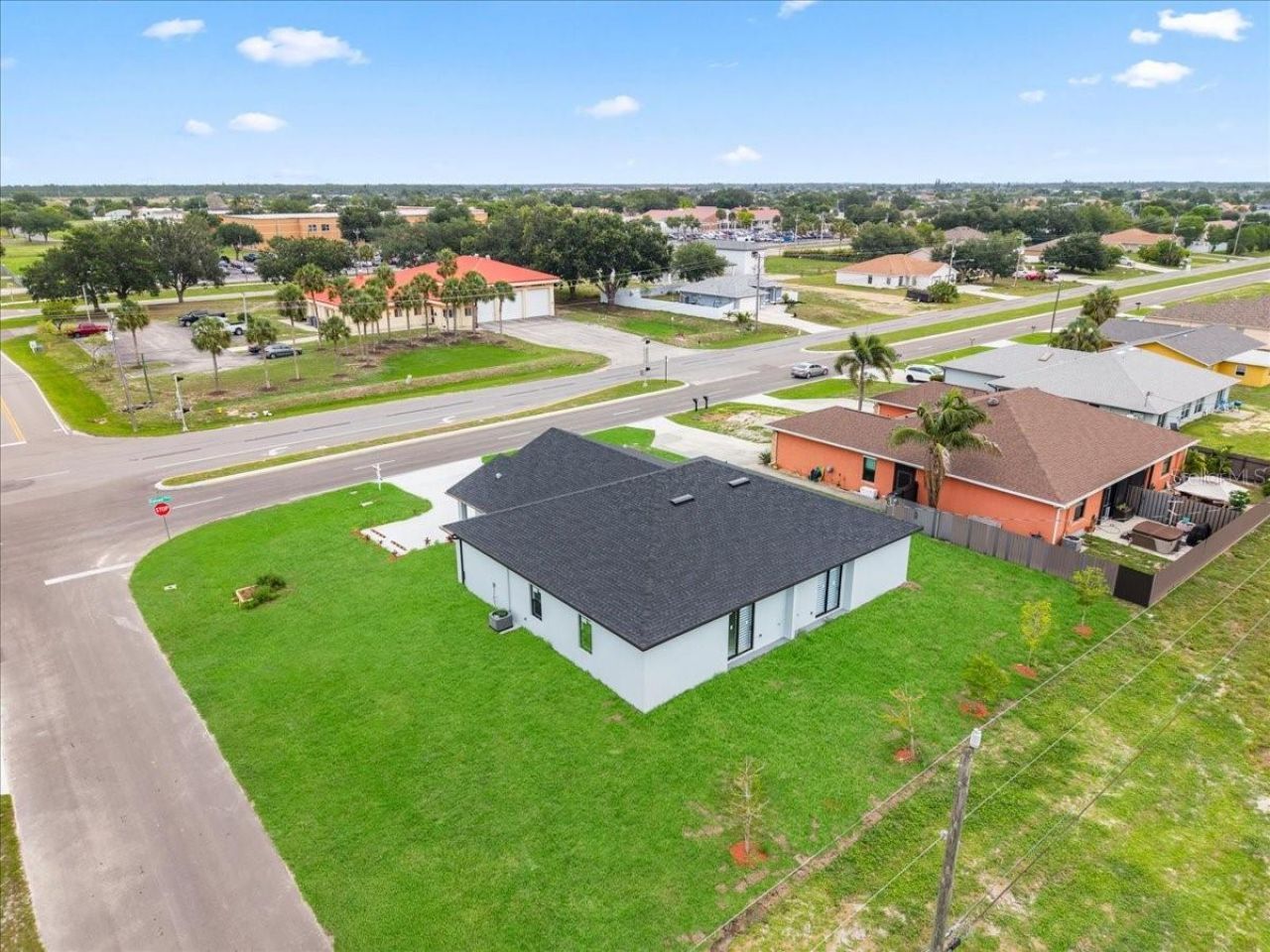 1024/1026 Diplomat Parkway E, Cape Coral, FL 33909 Photo