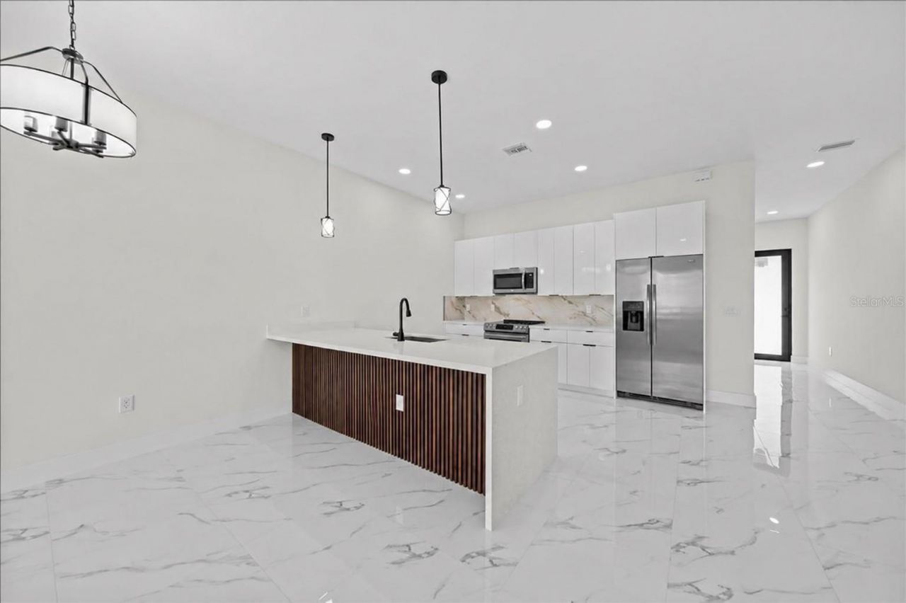 1024/1026 Diplomat Parkway E, Cape Coral, FL 33909 Photo